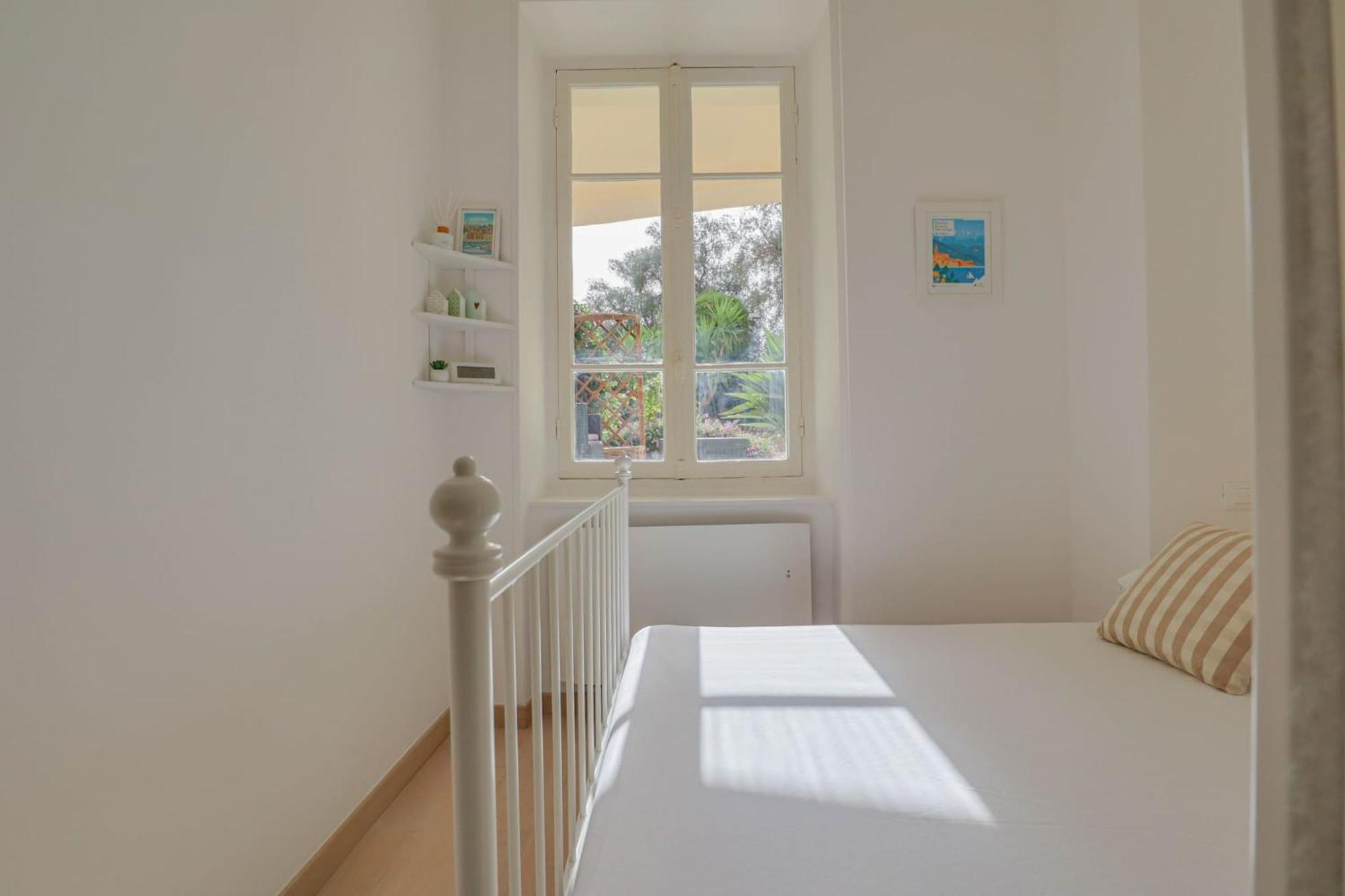 "Le Garavan Palace" Idyllique, Proche Gare Et Plage Menton Exterior photo